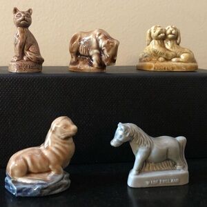 Red Rose Tea Wade Whimsies Porcelain Figurines- 5 Animals (WADE ENGLAND)